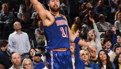 开云官网-克雷进攻状态渐入佳境 勇士留下普尔才能不留遗憾